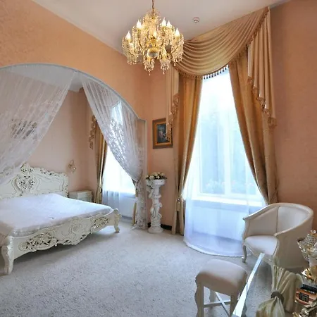 Oreanda Hotel 3*