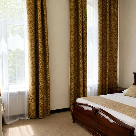 Hotel Oreanda 3*